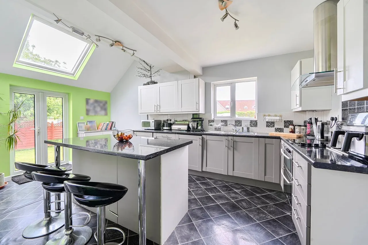 Westacre Close, Cheddar, BS27, photo 2