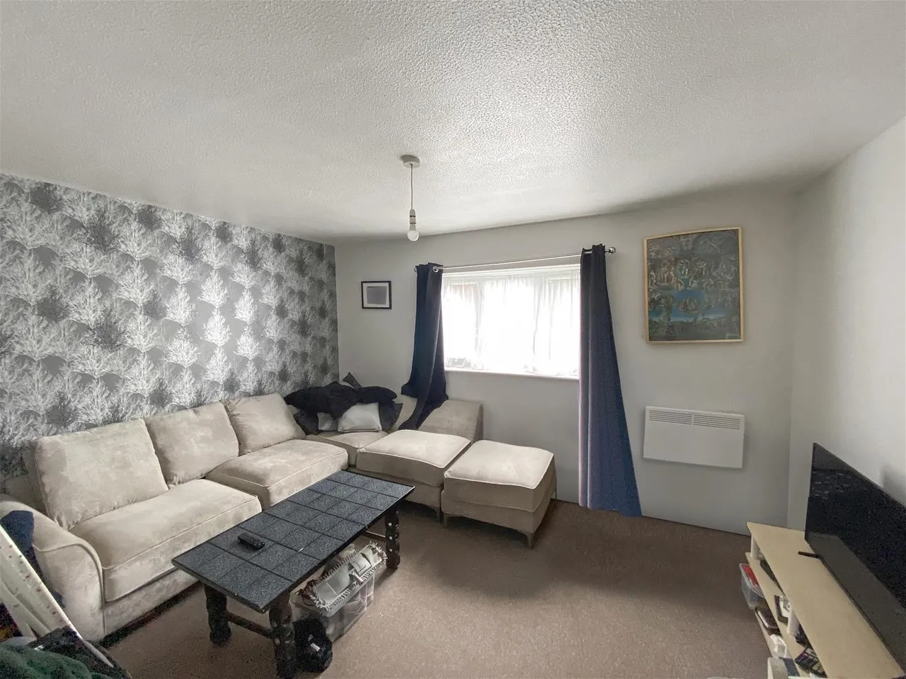 Church Road, Northolt, photo 2