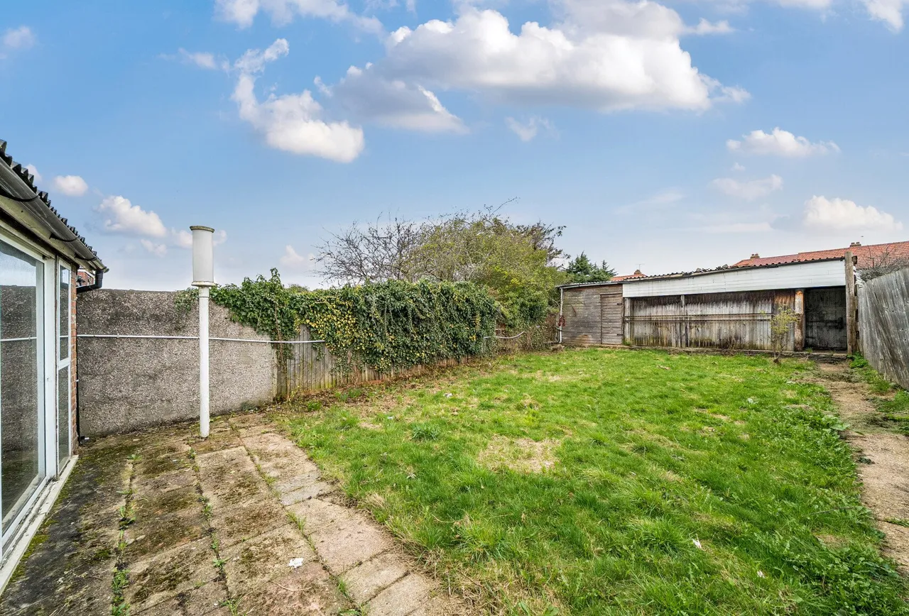 Blackfen Road, Sidcup, DA15 8PR, photo 4
