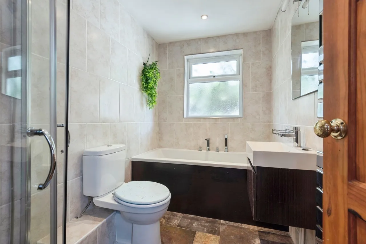 Lawrence Road, Biggleswade, Bedfordshire, SG18, photo 8
