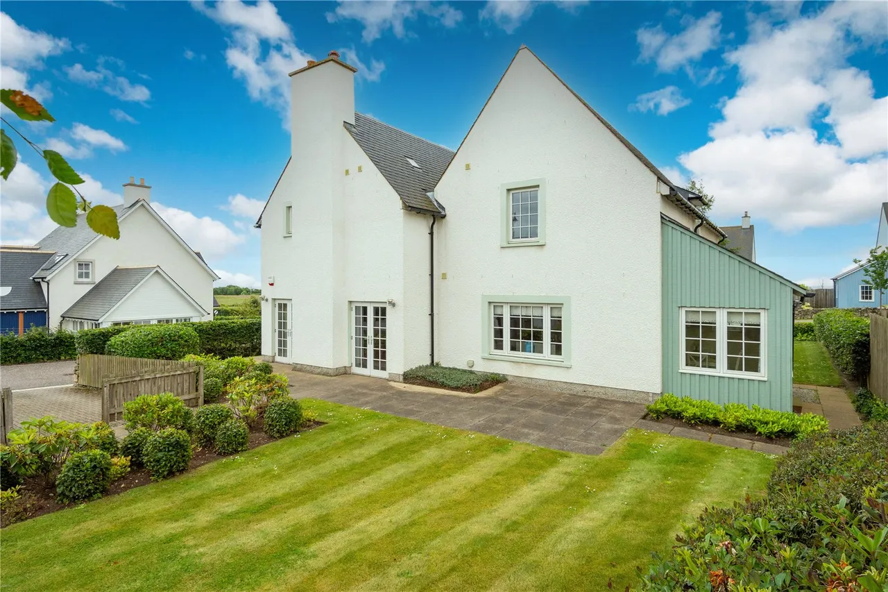 Greenlaw Road, Chapelton, AB39, photo 29