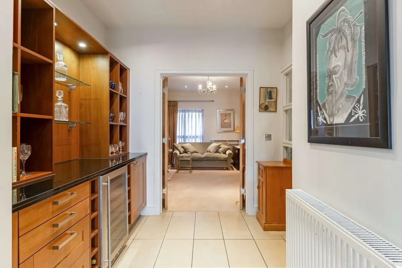 Trafalgar Street, Cheltenham, Gloucestershire, GL50 1UH, photo 9