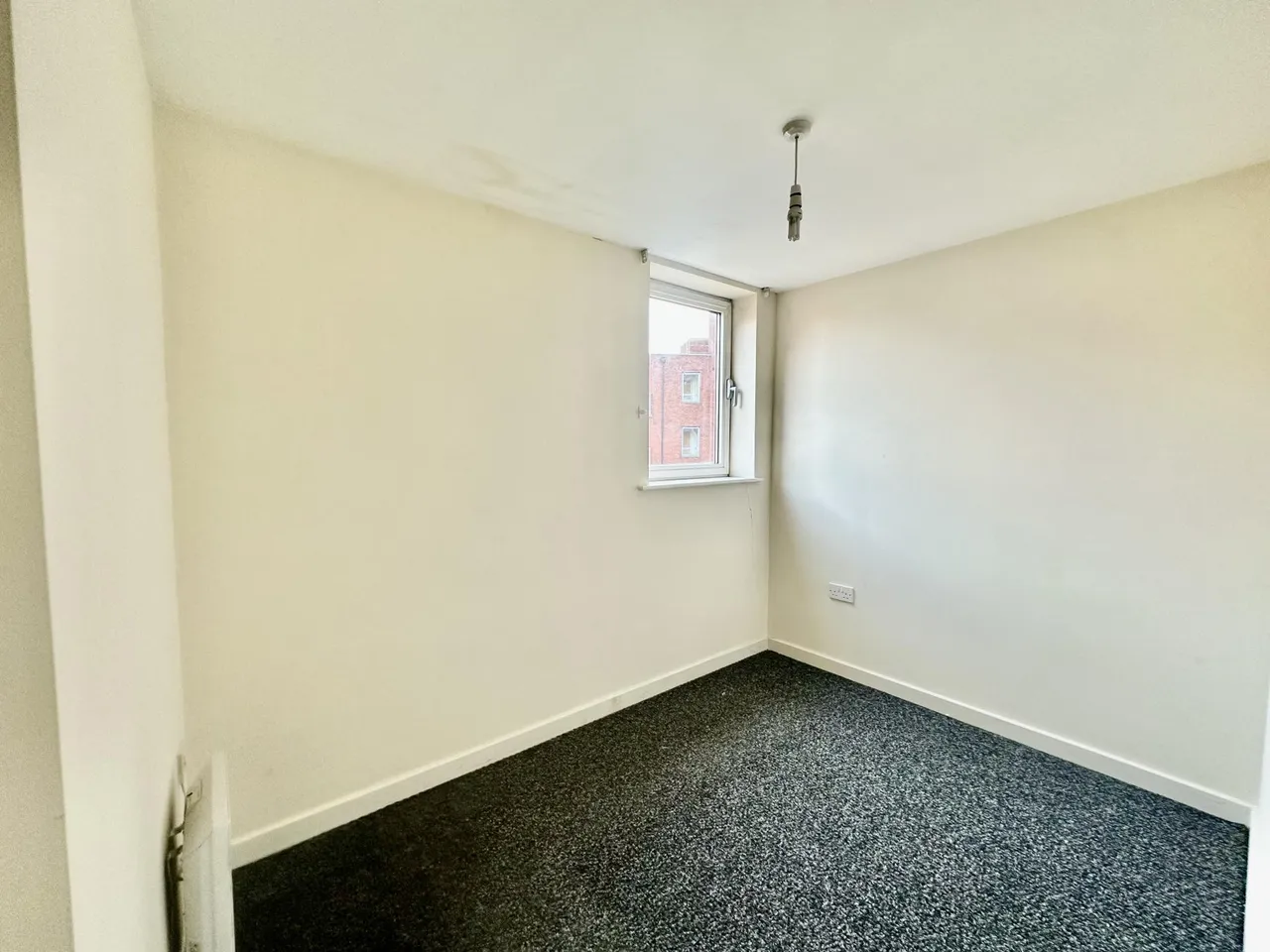 Penistone Road, Sheffield, S6, photo 9