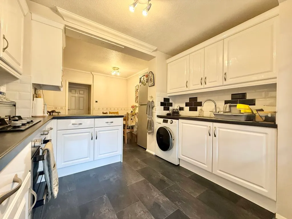Leighton Road, Wing, LU7, photo 4