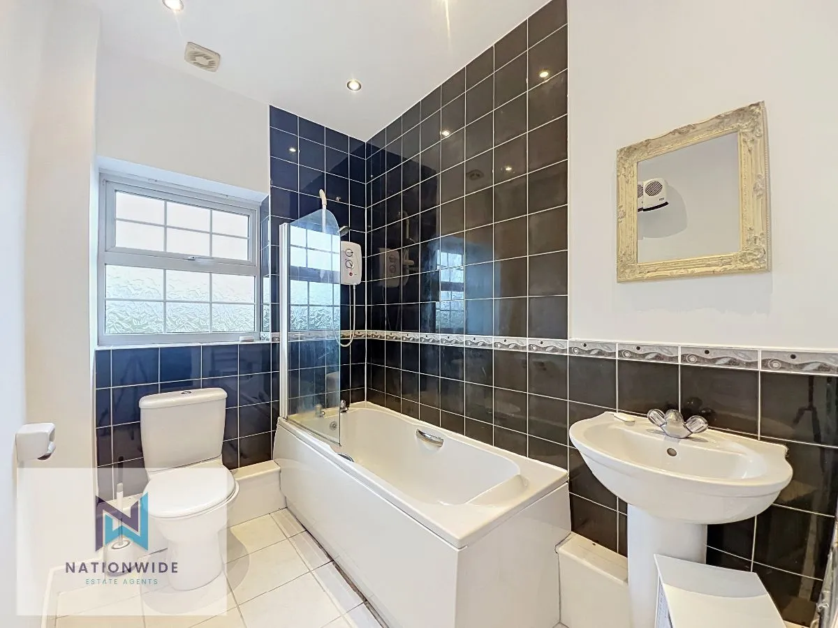 Sycamore House, Chorley, PR7, photo 8