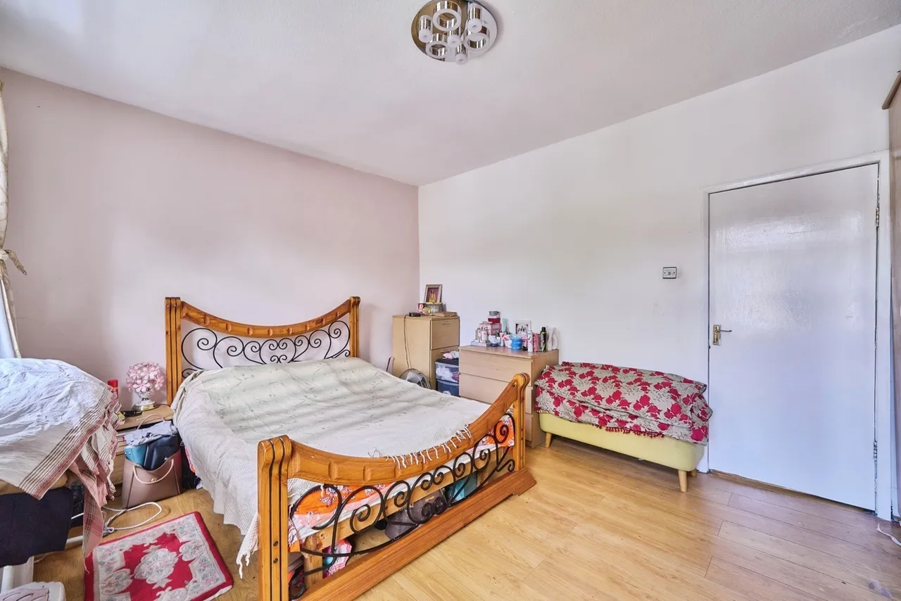 Park Grove, London, E15, photo 13