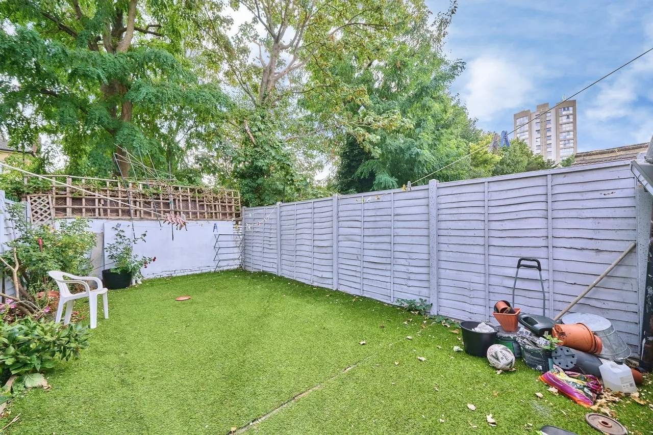 Park Grove, London, E15, photo 25
