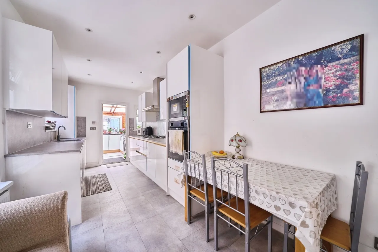 Park Grove, London, E15, photo 8