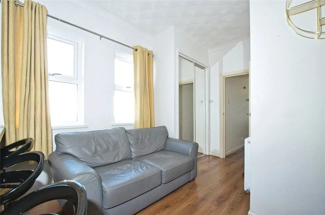 Carlisle Street, Cardiff, CF24, photo 6