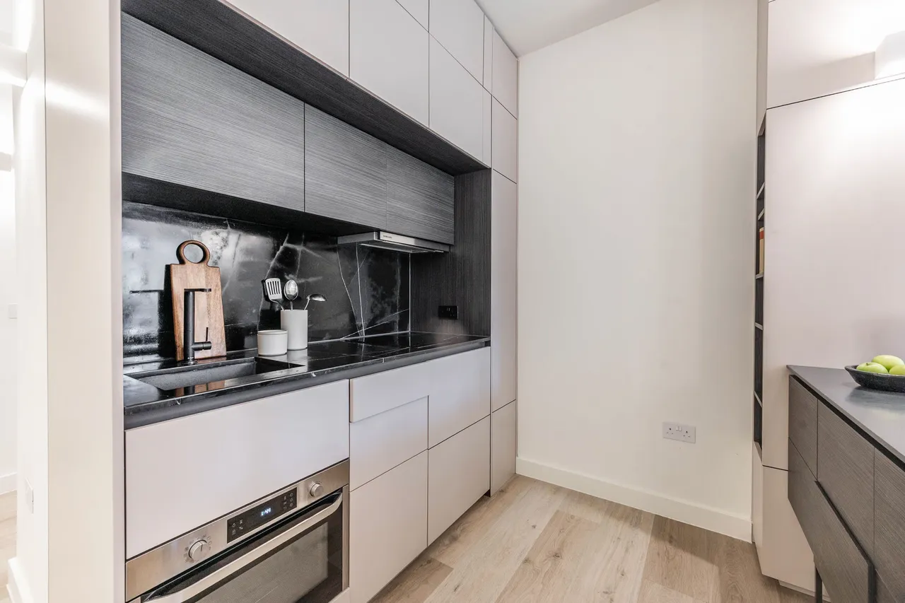 Show Flat 1, Dandi on The Hill, The Heights, Harrow, photo 6