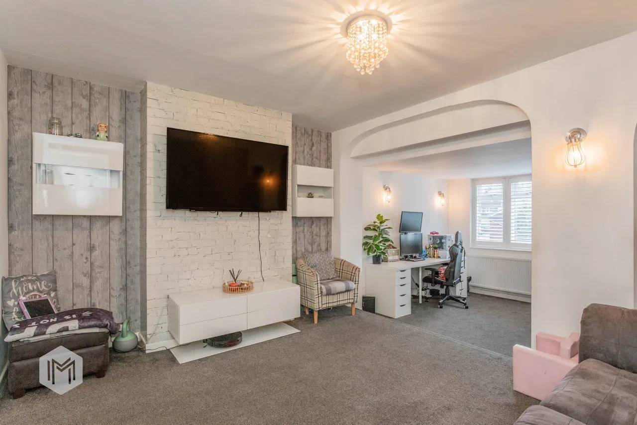 Dalby Avenue, Swinton, M27, photo 3