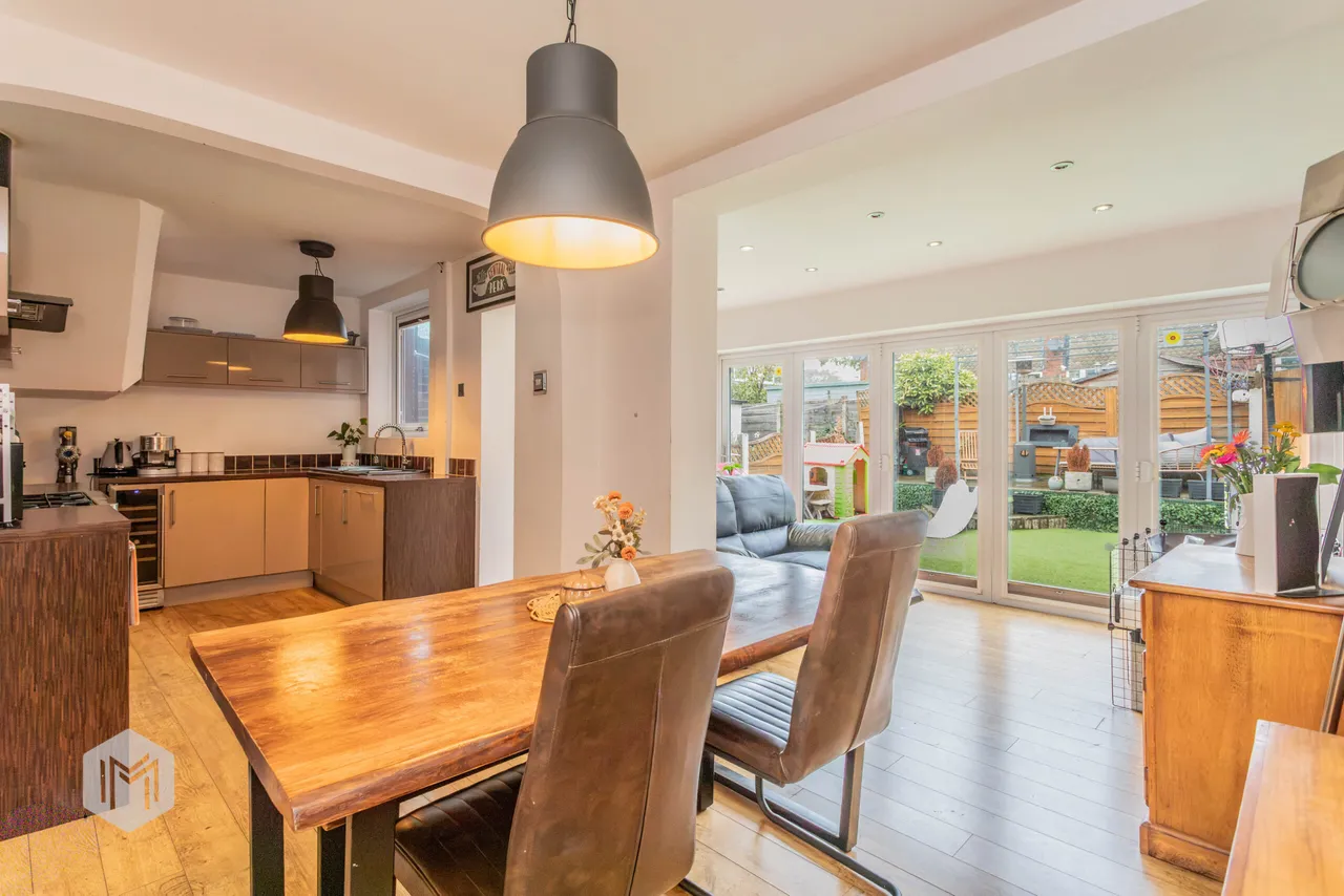 Dalby Avenue, Swinton, M27, photo 8