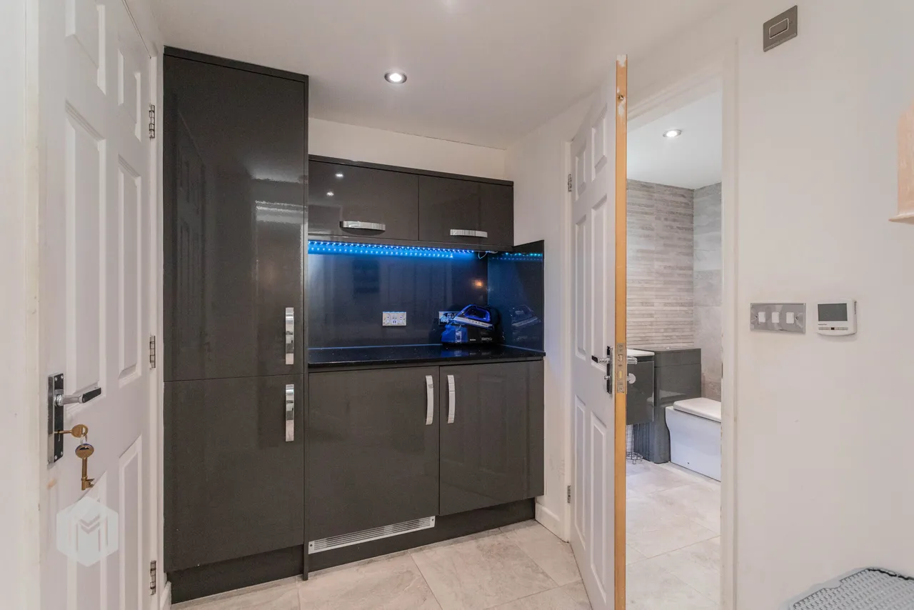 Dalby Avenue, Swinton, M27, photo 12