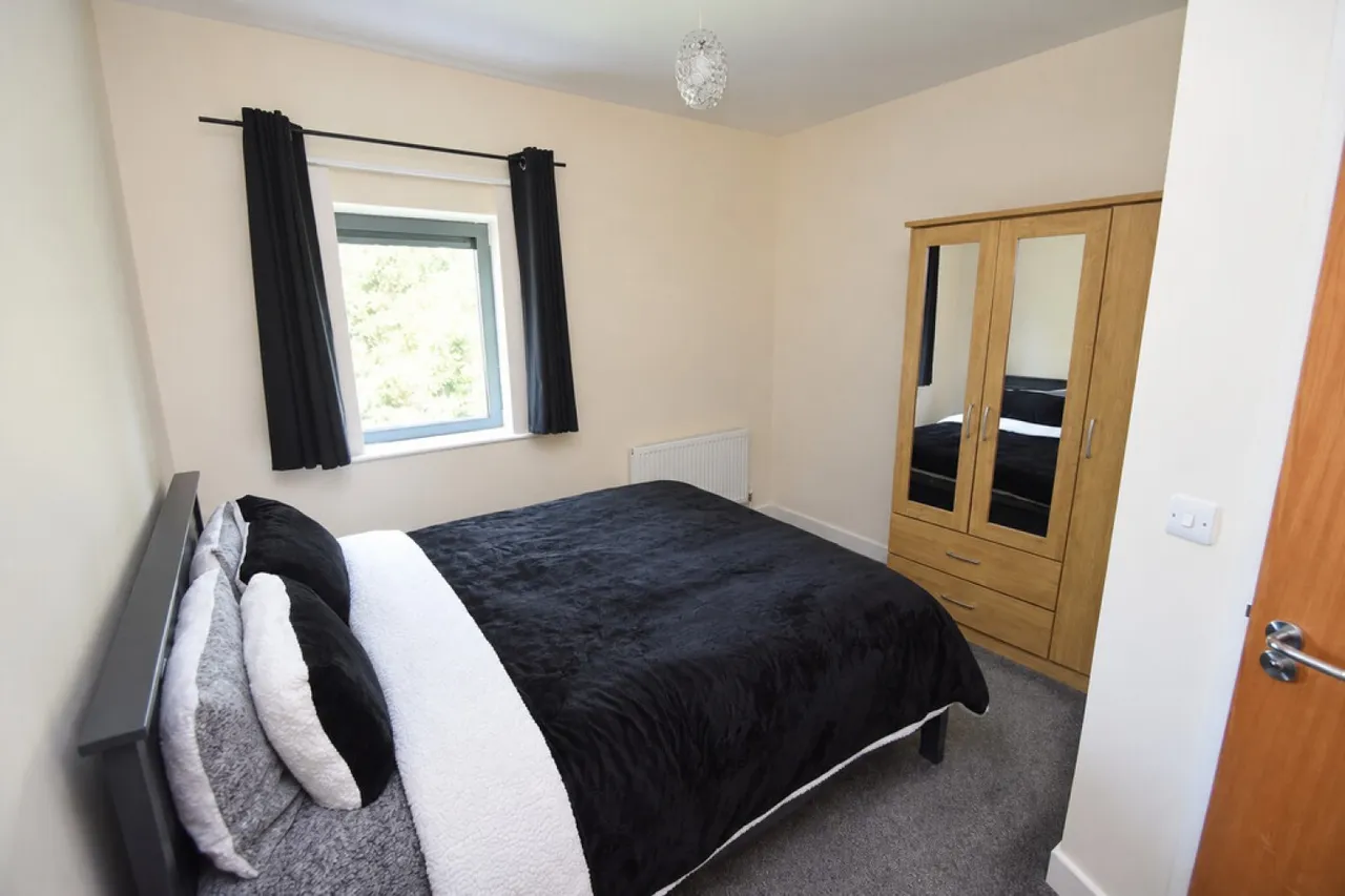 Lister Court, Bradford, BD8, photo 8