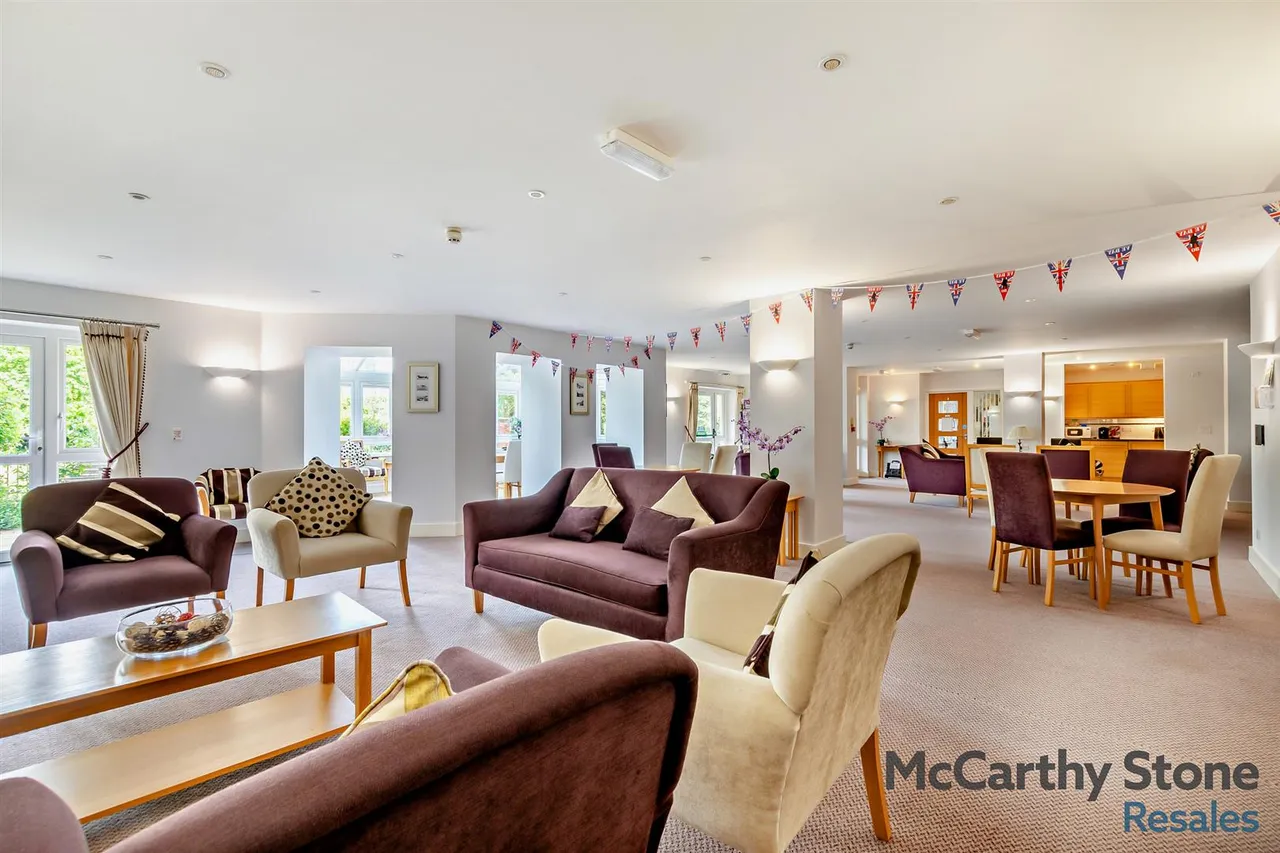 Jevington Gardens, Eastbourne, BN21, photo 16
