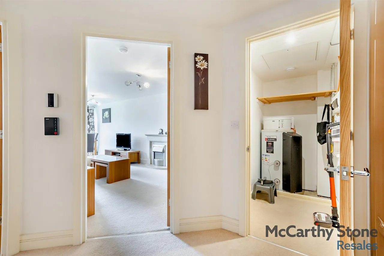 Jevington Gardens, Eastbourne, BN21, photo 10