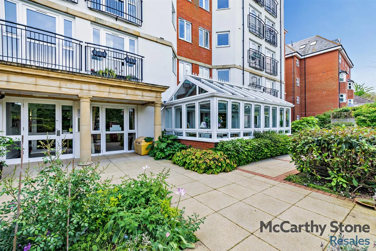 Jevington Gardens, Eastbourne, BN21, photo 20