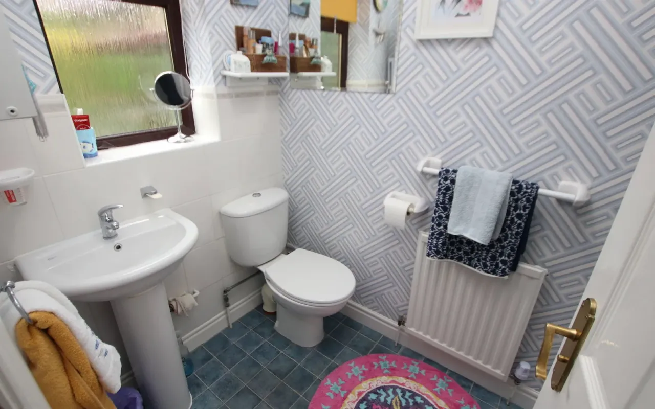 OLD MANOR DRIVE OXSPRING, photo 10