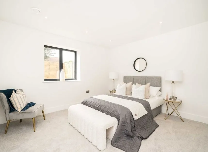 Long Acre Court, Ealing, W13, photo 6