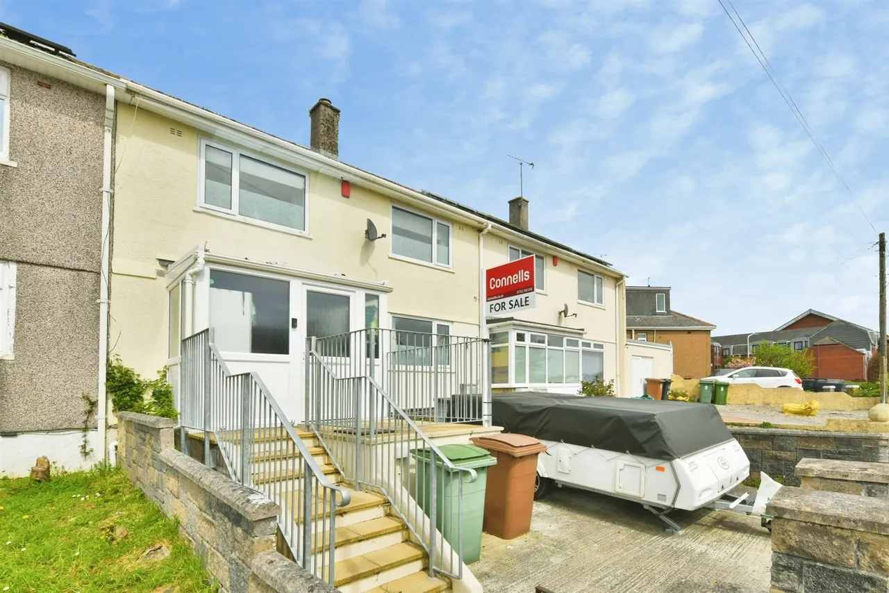 3 bed house for sale — Stirling Road, Plymouth