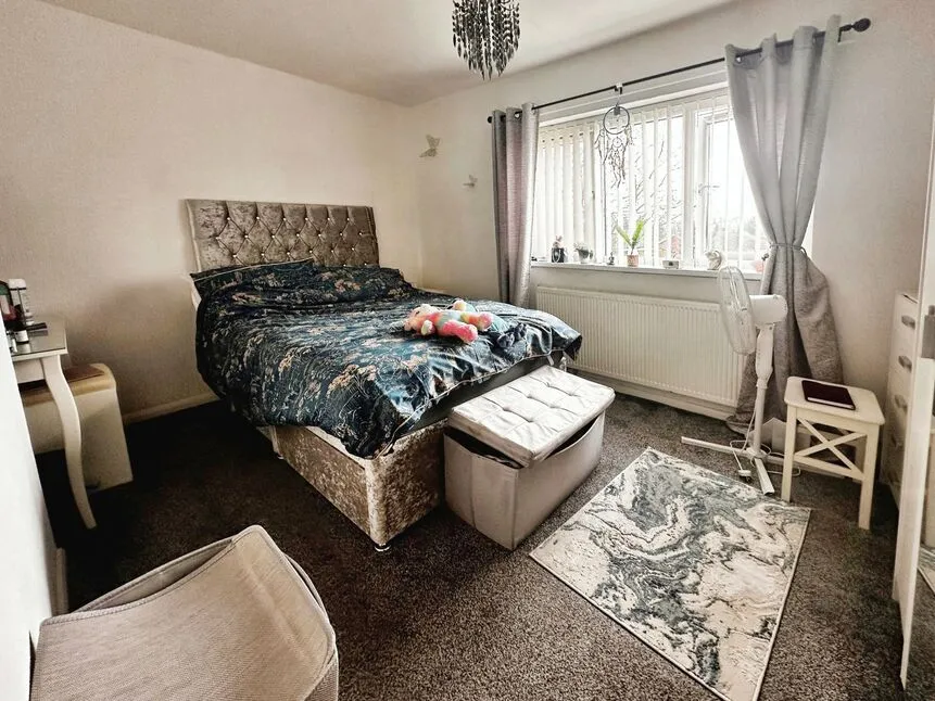 Wakefield Crescent, Romiley, SK6, photo 6