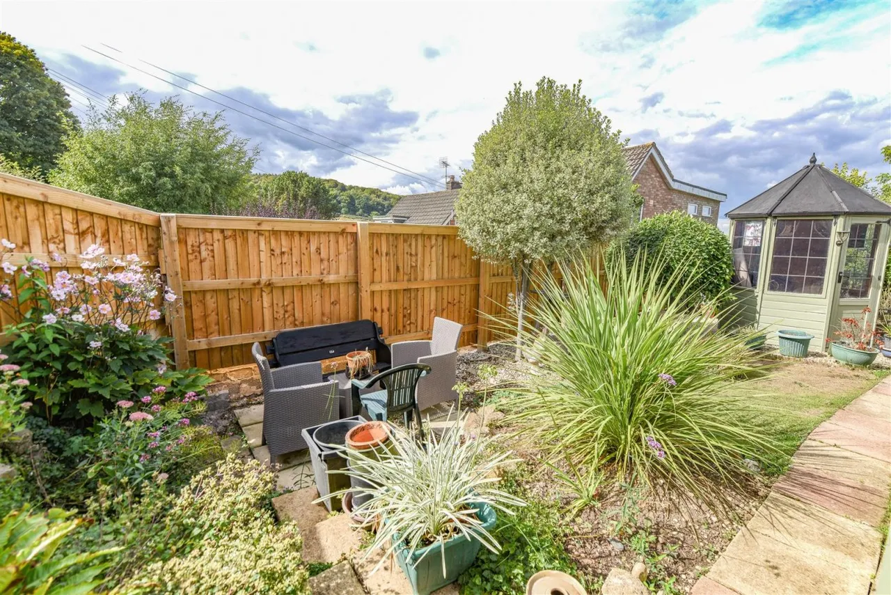 Byron Road, Dursley, GL11, photo 11