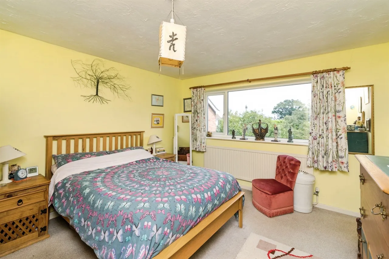 Mill Gardens, Woodton, Bungay, photo 12