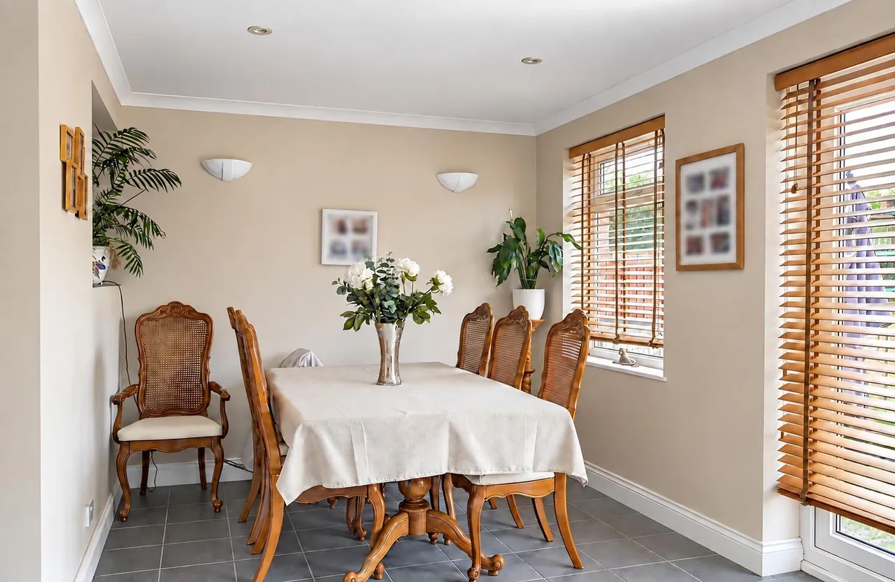 Hardham Close, Crawley, RH11, photo 7