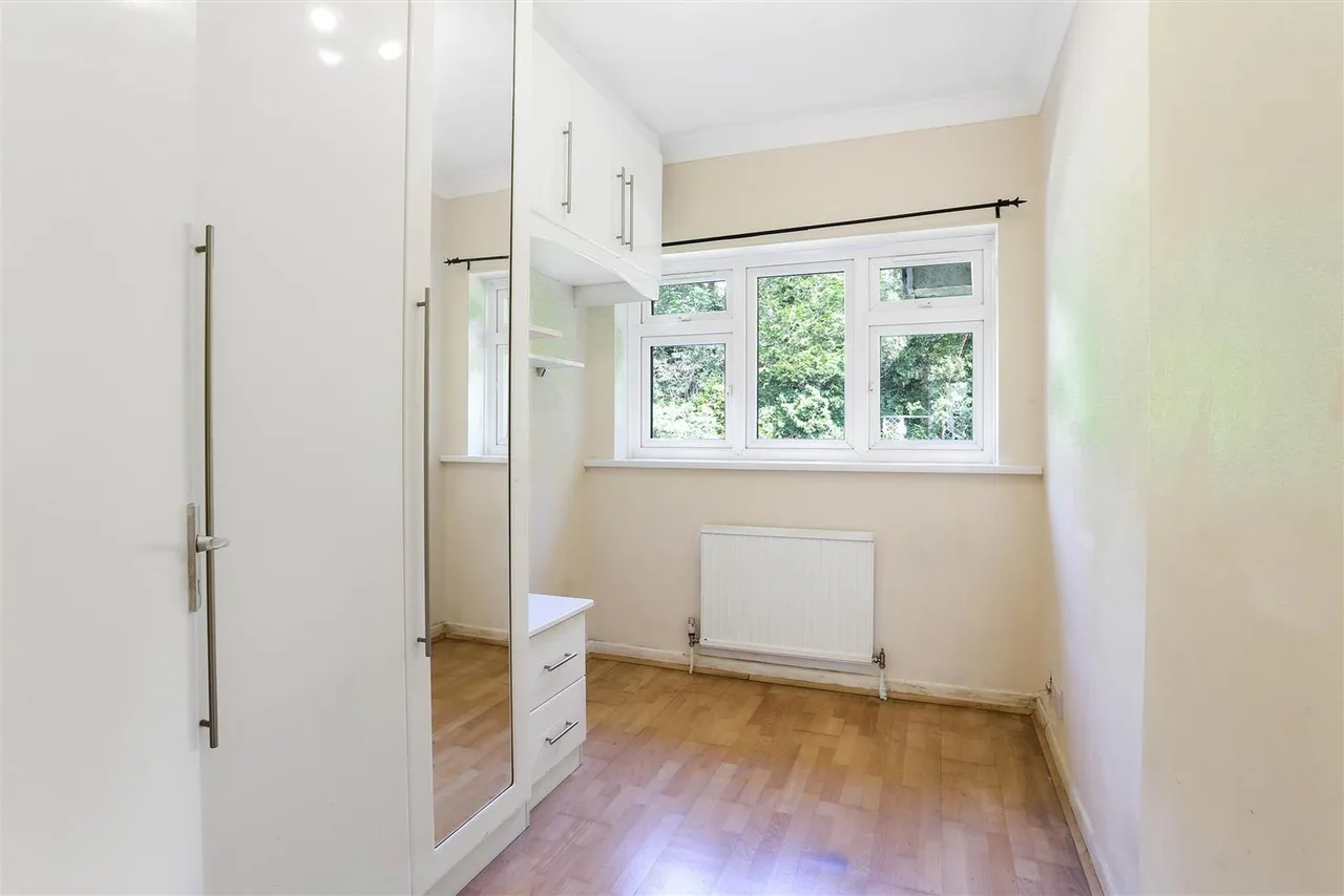 Northey Avenue, South Cheam, SM2, photo 22