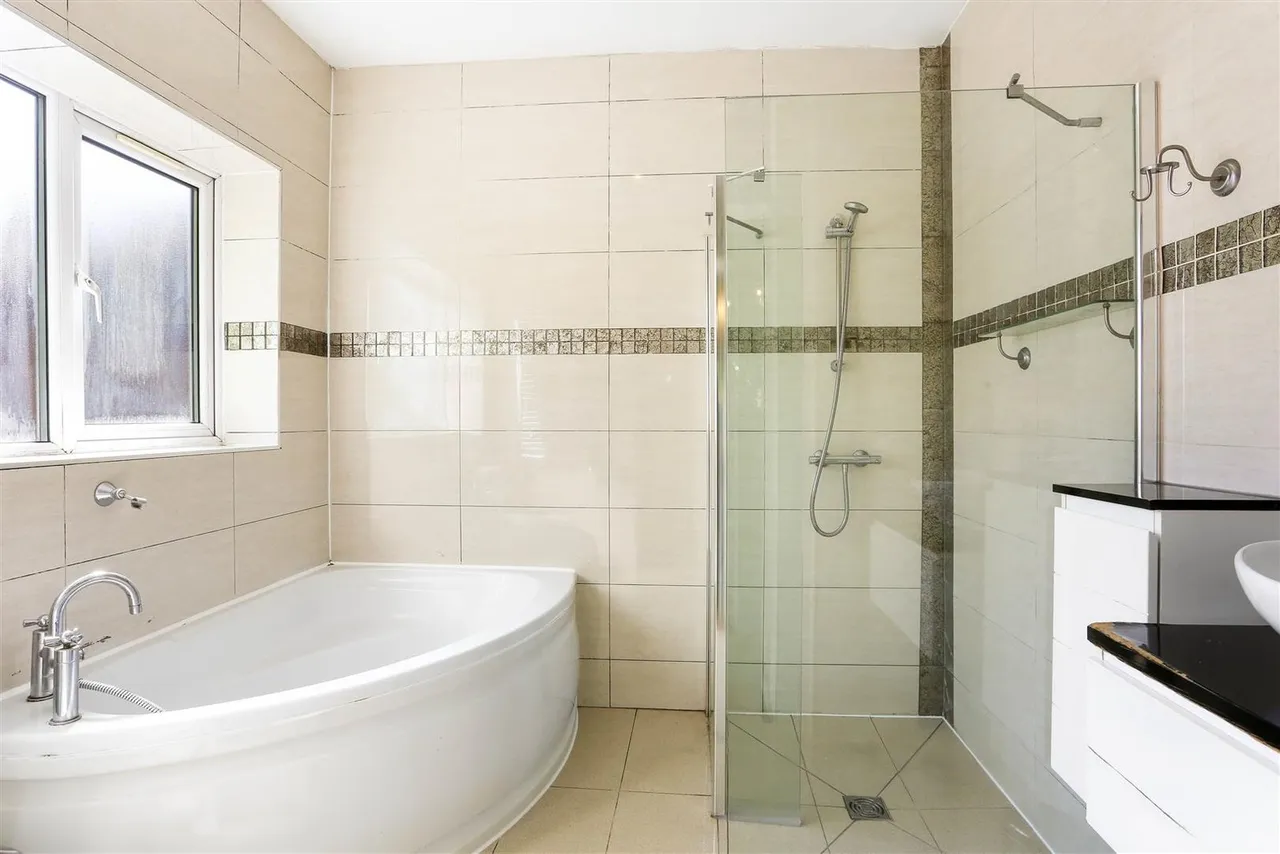 Northey Avenue, South Cheam, SM2, photo 18