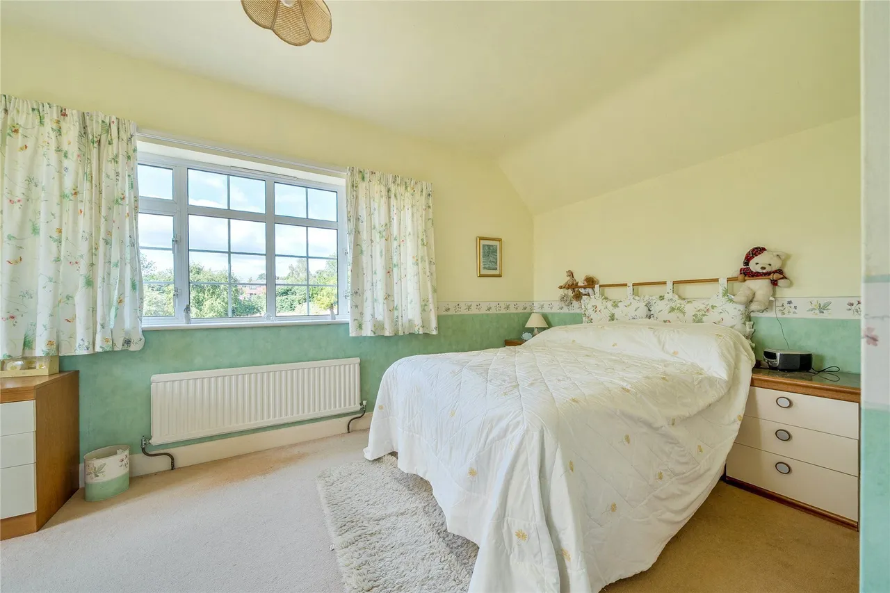Sevenoaks Road, Pratts Bottom, Orpington, BR6, photo 31