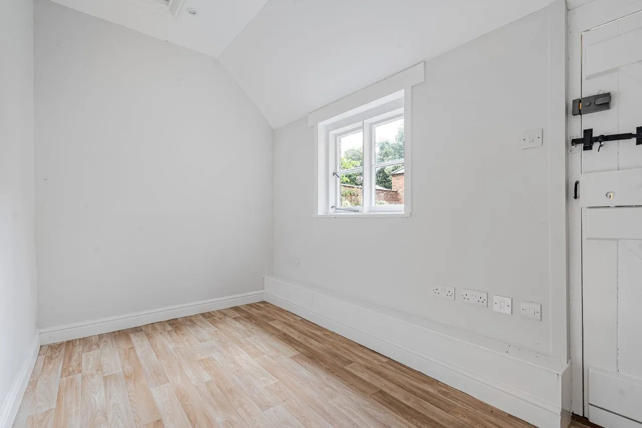 Main Street, Cottesbrooke, NN6, photo 13