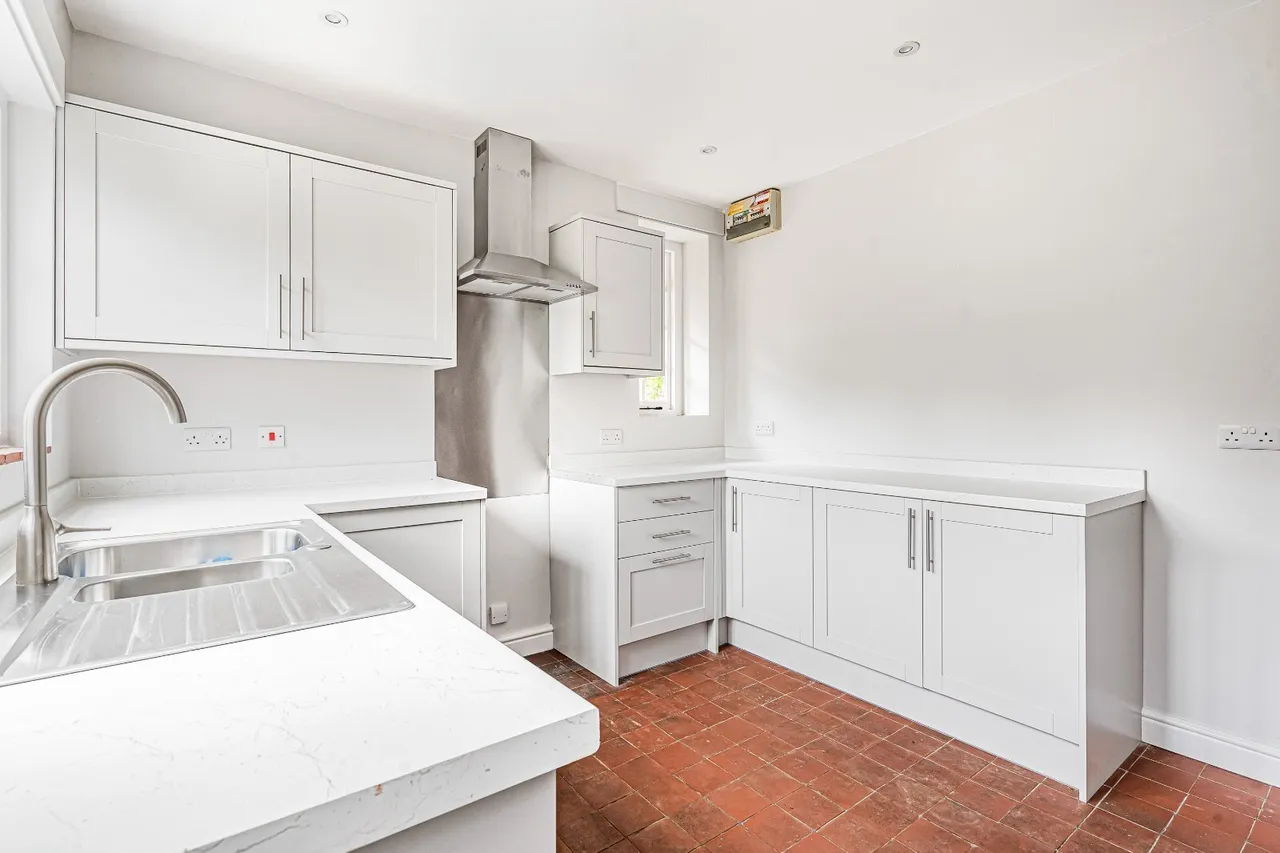 Main Street, Cottesbrooke, NN6, photo 5