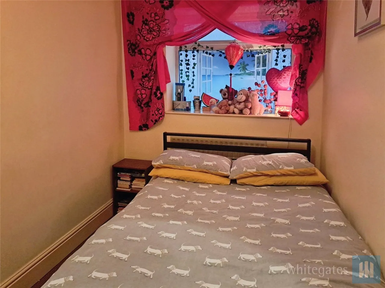 Wellington Road, Dewsbury, WF13, photo 4