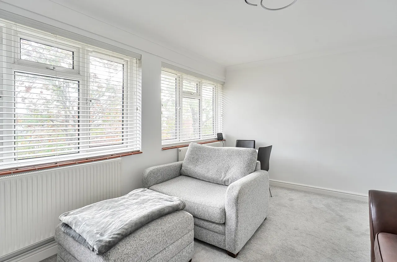 Ashdown Road, Chandler's Ford, SO53, photo 6
