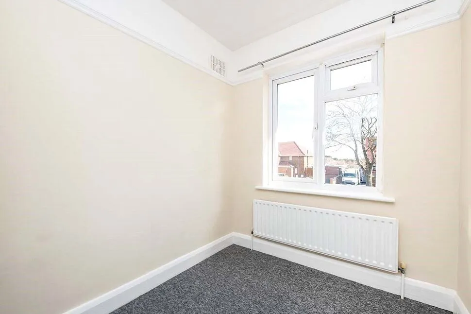 Hall Road, Isleworth, TW7, photo 8