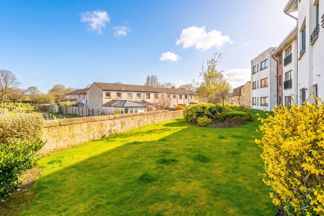 New Mart Gardens, Chesser, EH14, photo 18