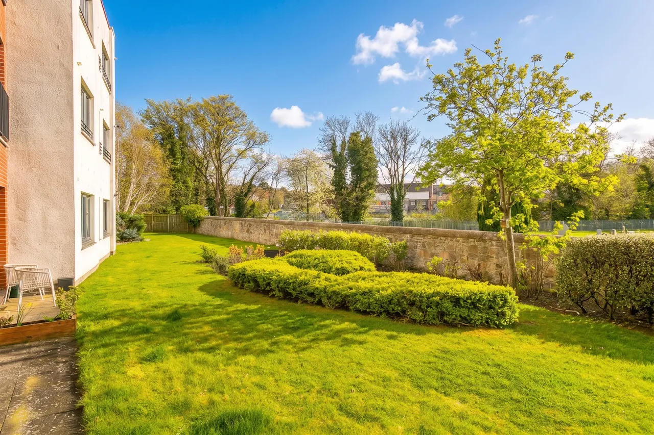 New Mart Gardens, Chesser, EH14, photo 19