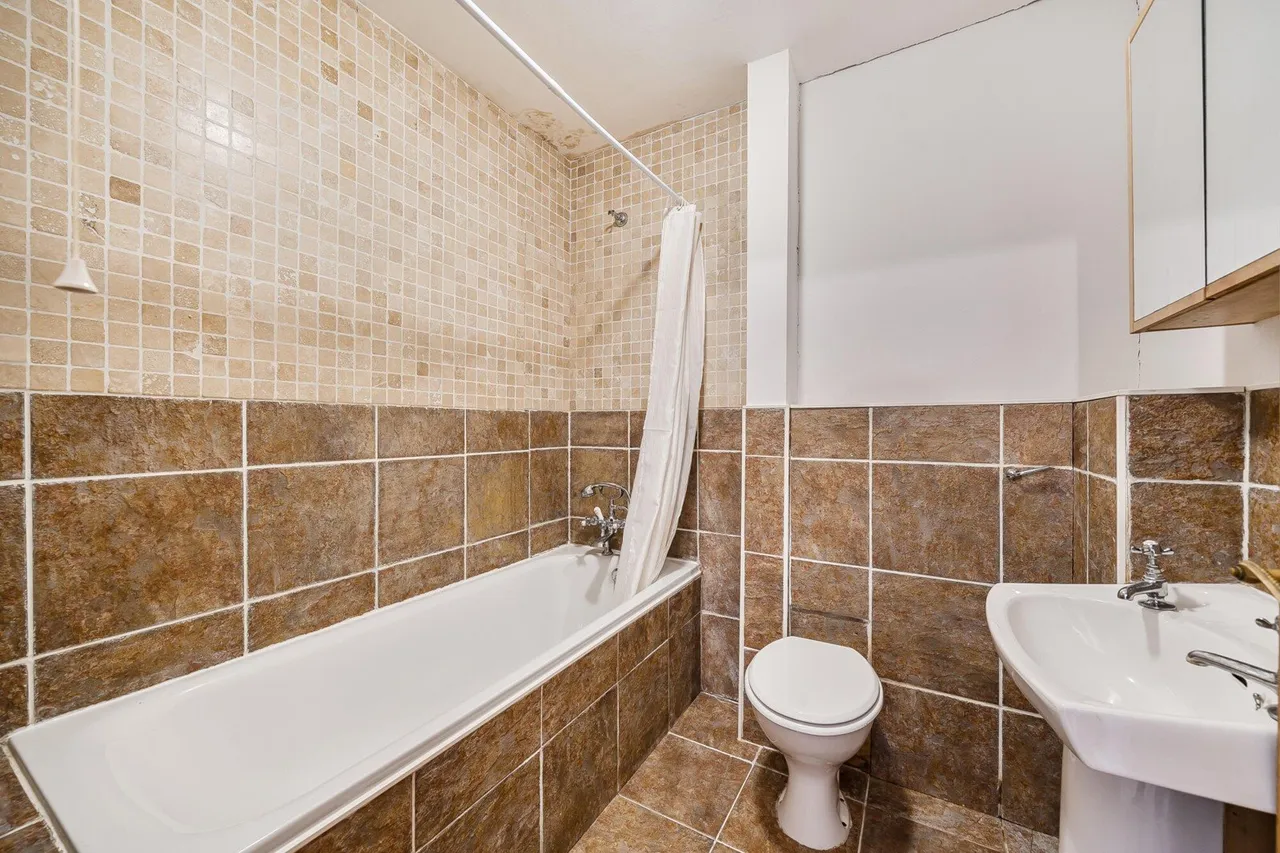 Wood Vale, SE23, photo 9
