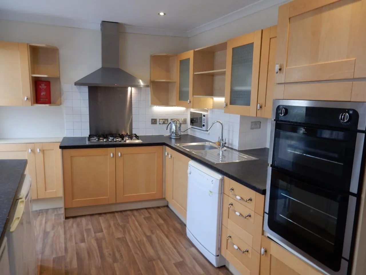 6 bed house to rent, Furzehill Road, Plymouth