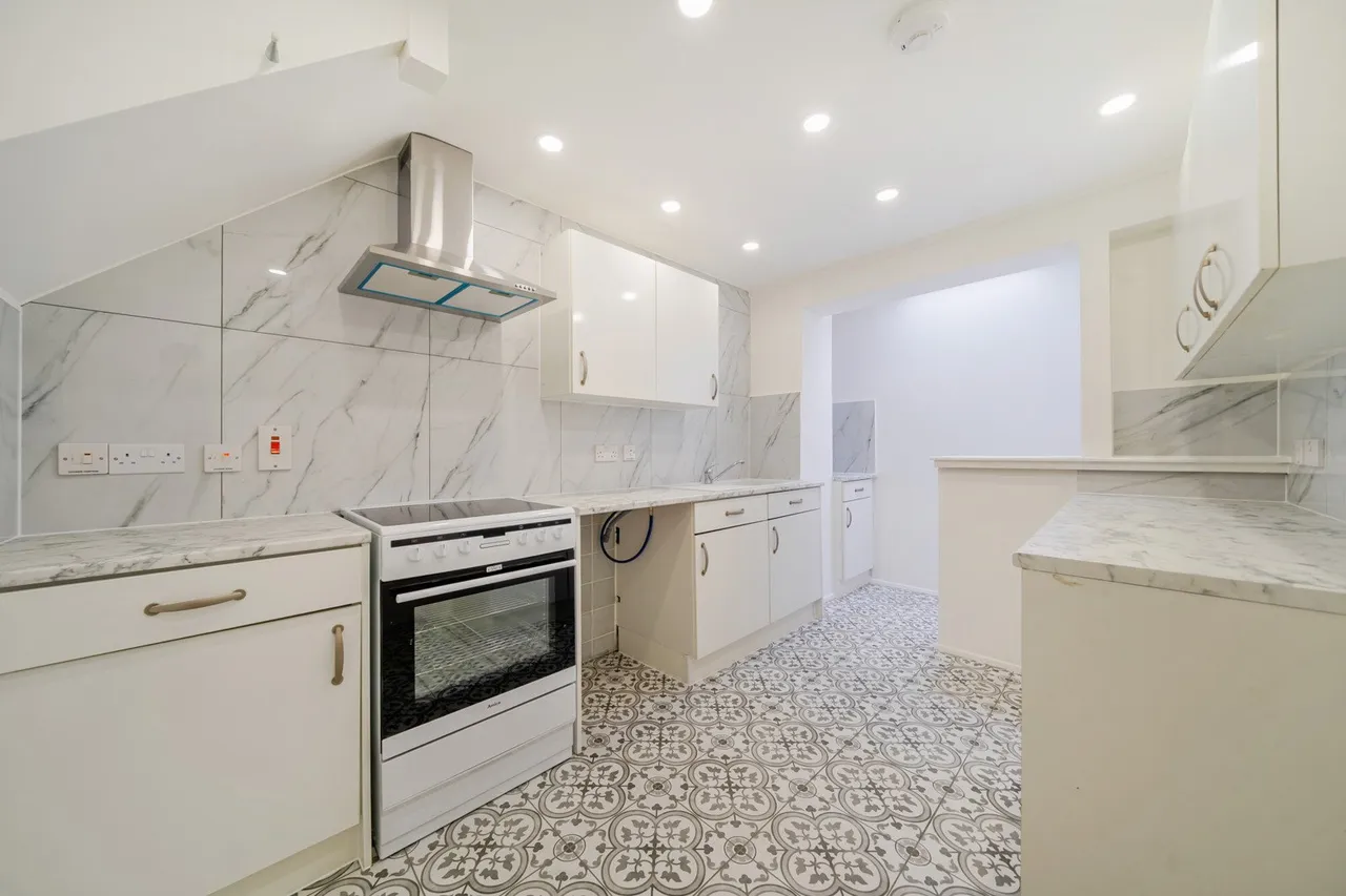 Darenth Road, DA16, photo 3