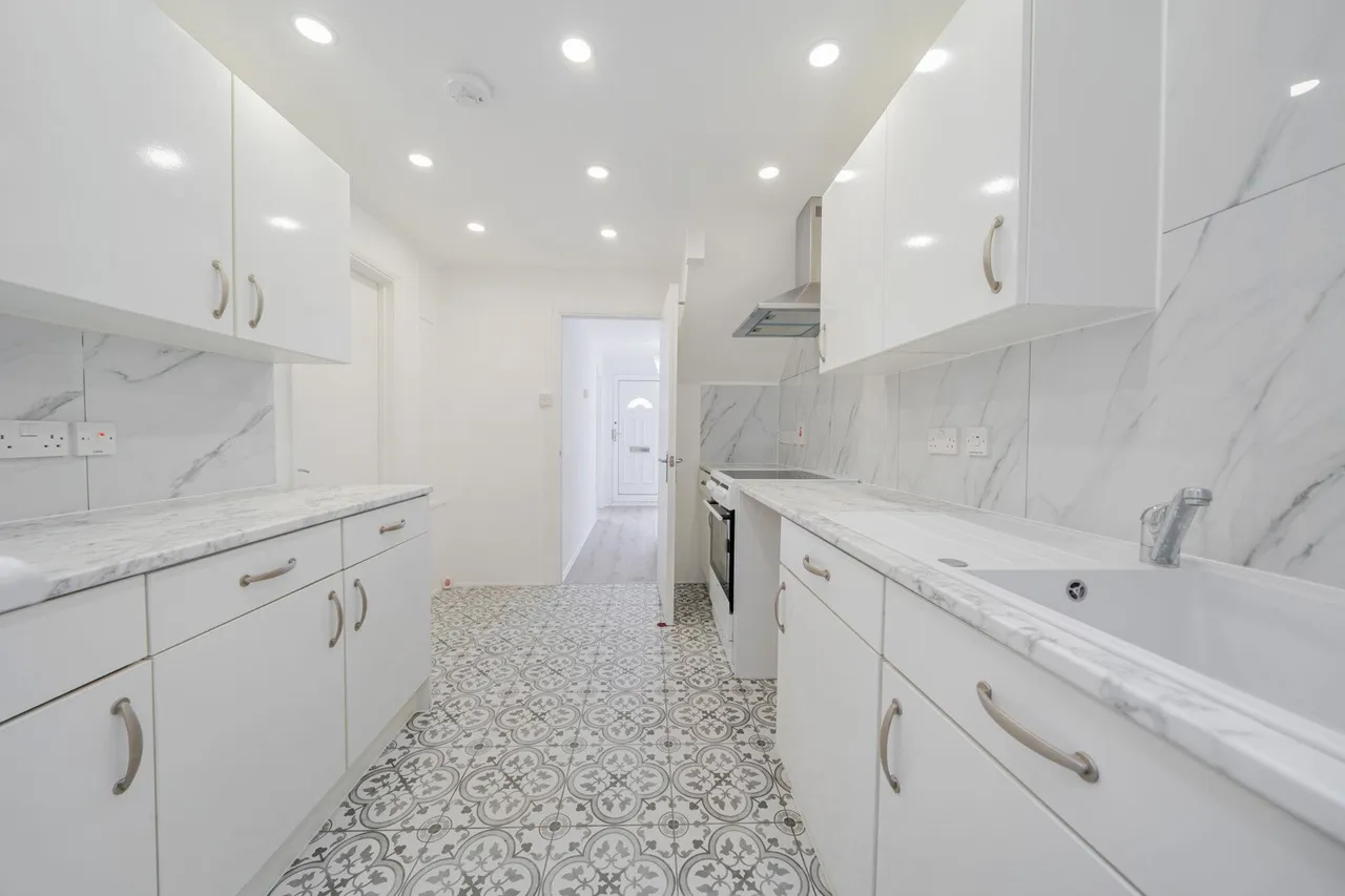 Darenth Road, DA16, photo 14