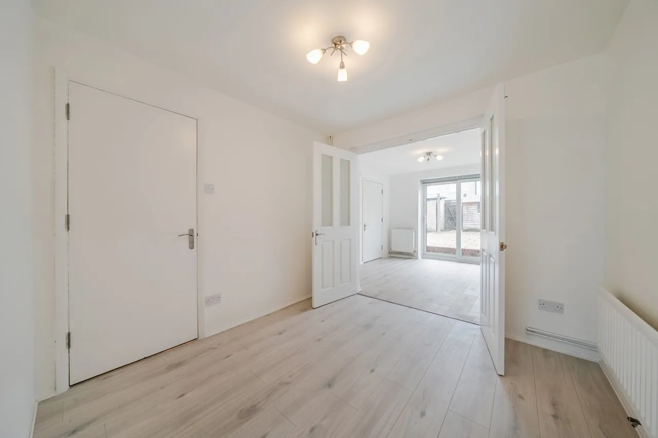 Darenth Road, DA16, photo 15