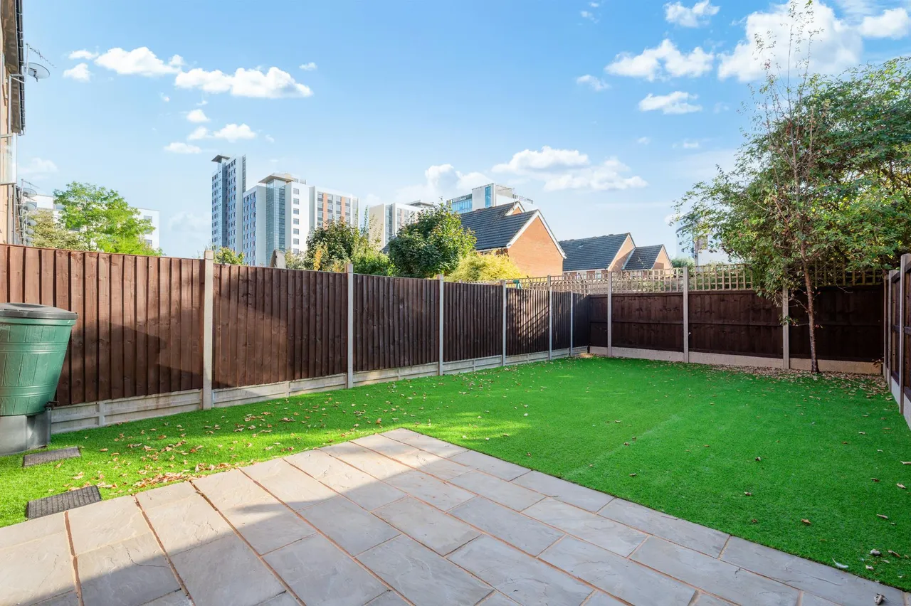 Reynard Way, Brentford, TW8, photo 20