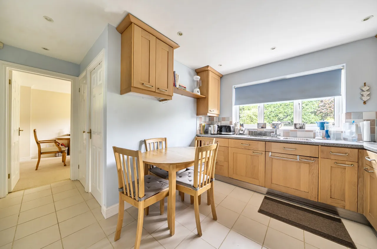 Kings Road, Winchester, SO22, photo 4