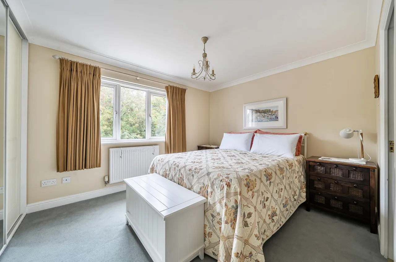 Kings Road, Winchester, SO22, photo 8