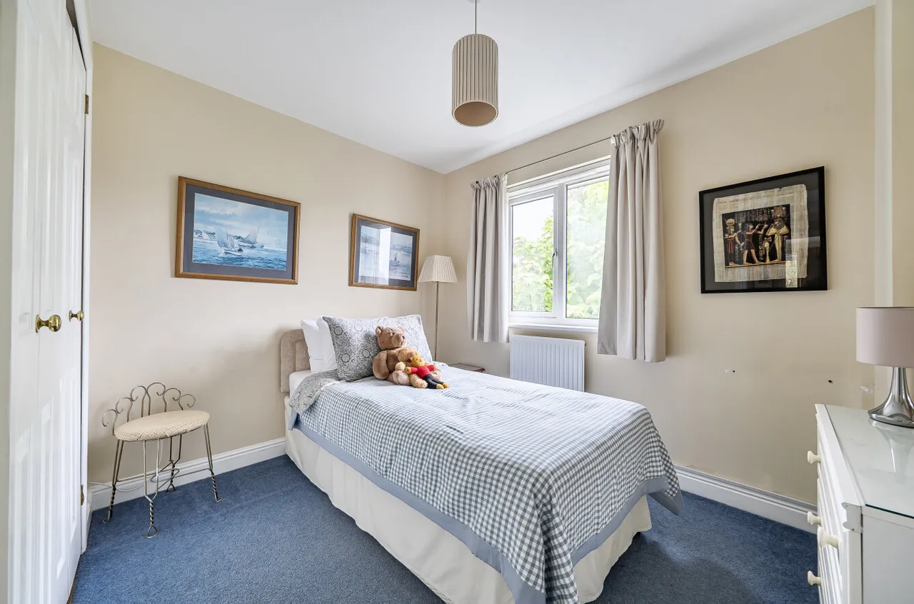 Kings Road, Winchester, SO22, photo 9