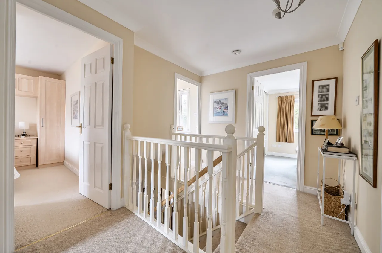 Kings Road, Winchester, SO22, photo 11