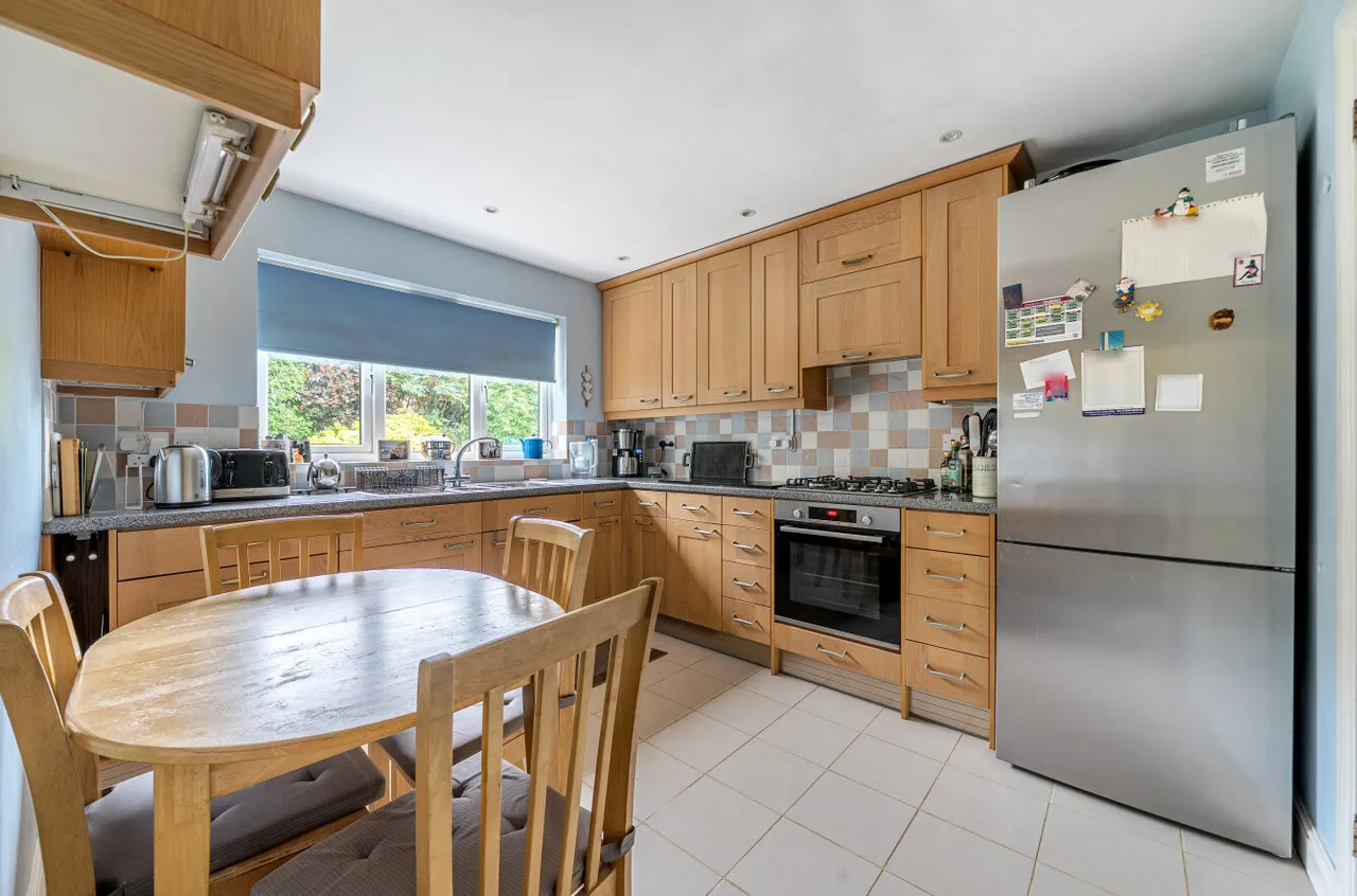 Kings Road, Winchester, SO22, photo 18