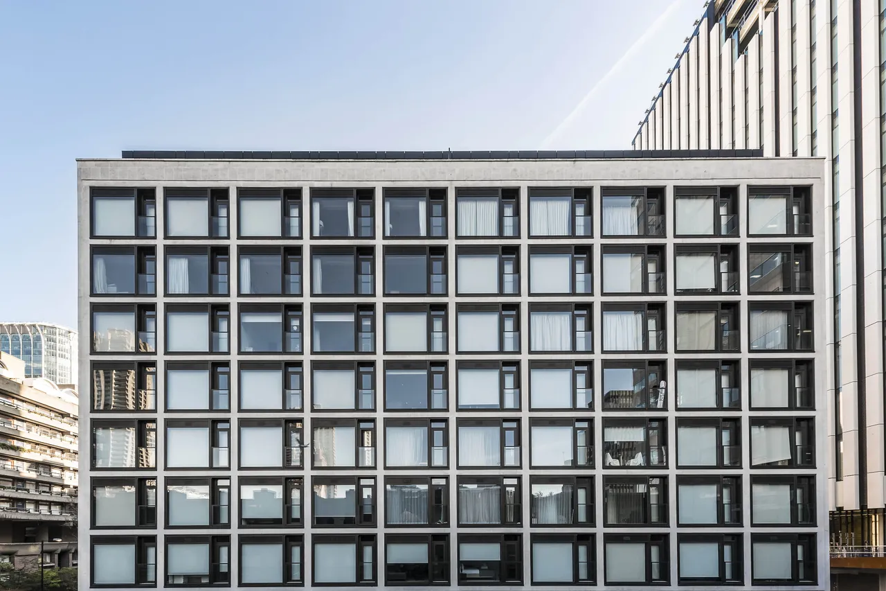 1 bed flat for sale — Wood Street, London, EC2Y